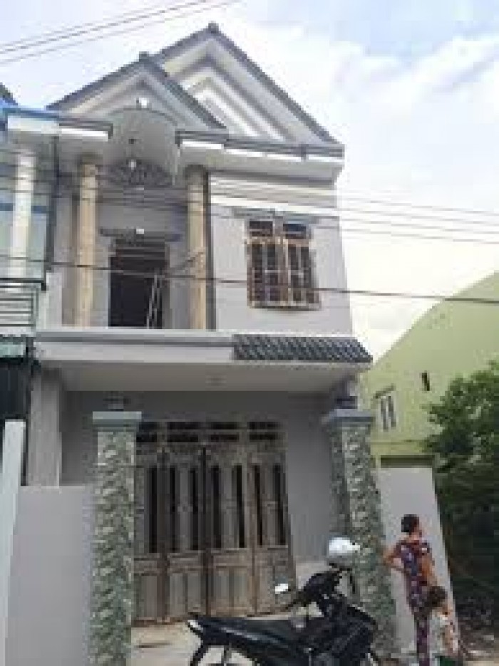 Nhà Phố Bán 1 Trệt, 1 Lầu, Kdc Đông Đức, Đường Lớn, 4Pn, 2Tolet, Mới 100%