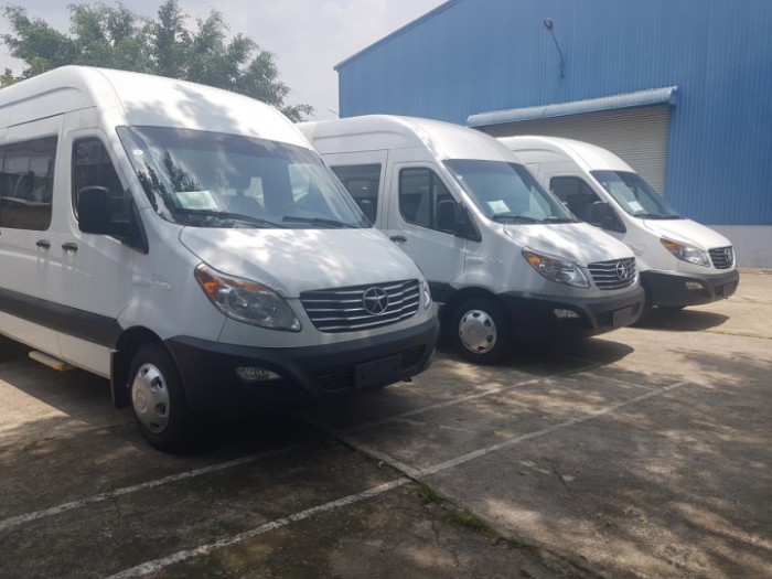 Bán xe du lich jac 16 chỗ nhập khẩu nguyên chiếc hỗ trợ trả góp
