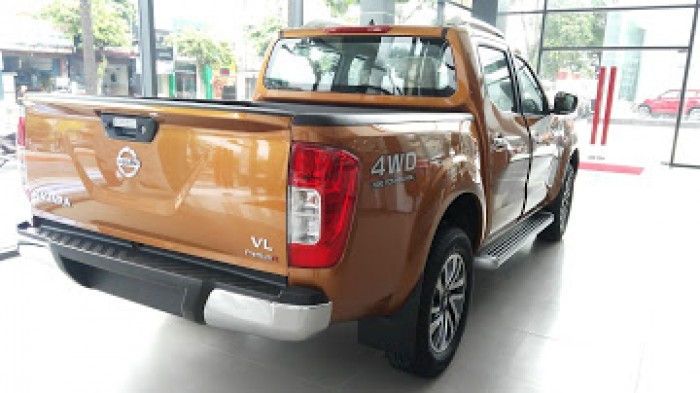 Navara Vl 2 Cầu Số Tự Động, Xe Giao Ngay, Đủ Màu, Hỗ Trợ Vay Đến 80%