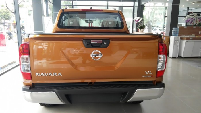 Navara Vl 2 Cầu Số Tự Động, Xe Giao Ngay, Đủ Màu, Hỗ Trợ Vay Đến 80%