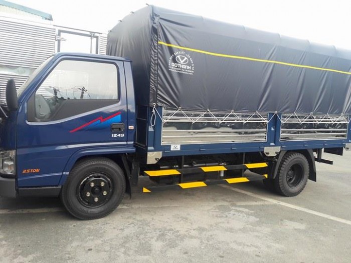 Xe Tải 2,4 tấn IZ49 - Động Cơ IZ49 2,4 Tấn ISUZU - Xe IZ49 2,4 tấn Giá Rẻ Giao Xe Ngay