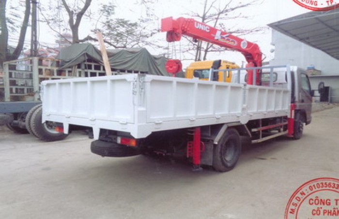Bán Xe Fuso Center 7,5 Tấn Gắn Cẩu Unic 340 - 4 Khúc