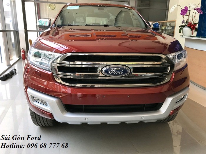 Mua xe Ford Everest 2019, 7 chỗ, số tự động, màu đỏ, giao xe trong 30 ngày