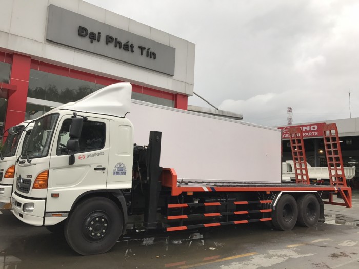 Xe tải Hino 15 Tấn FL8JTSL giá ưu đãi cực mềm