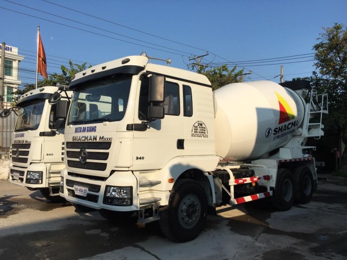 Xe bồn trộn bê tông Howo 3 chân – 10M3 – 10 khối