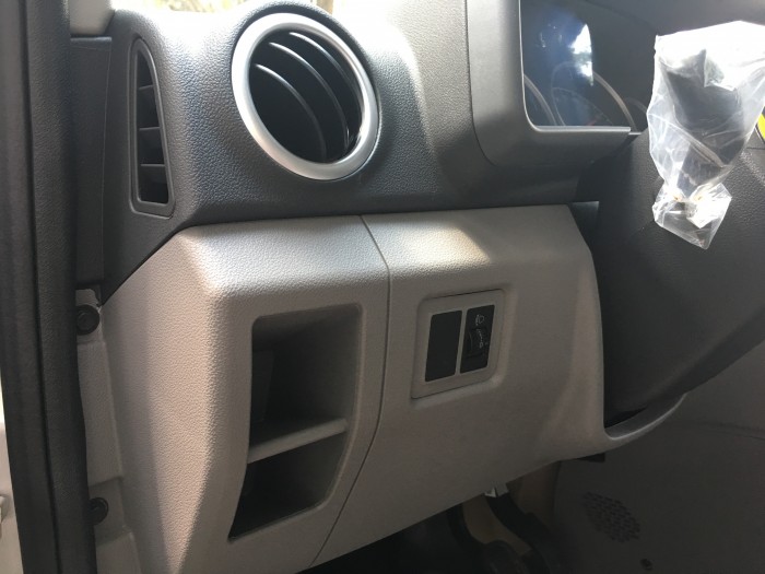 Xe du lịch jac 16 chỗ m268 nhập khẩu nguyên chiếc