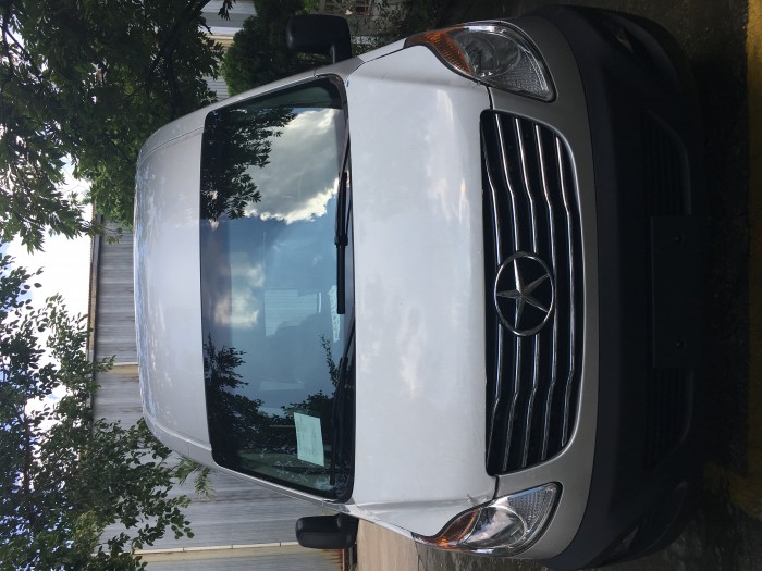 Xe du lịch jac 16 chỗ m268 nhập khẩu nguyên chiếc