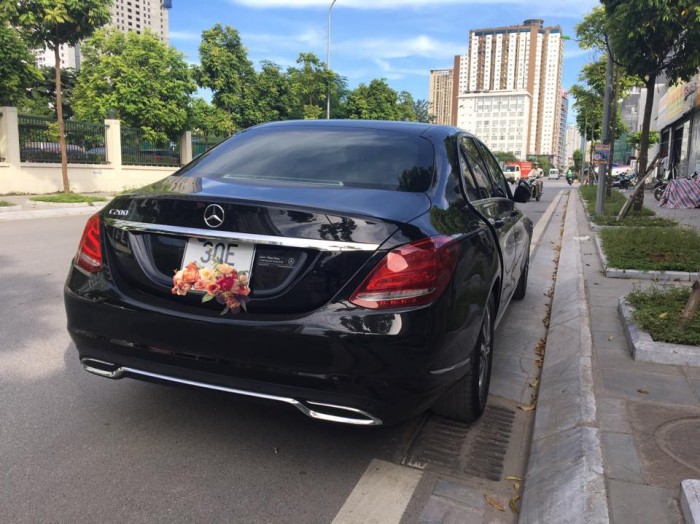 Bán xe Mercedes c200 đời 2015 biển Hà Nội đẹp