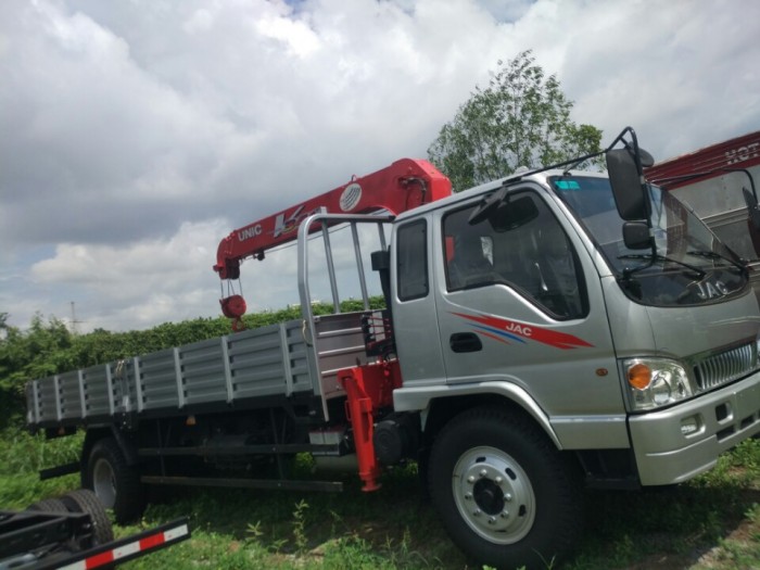 Xe tải jac 8t5 gắn cẩu unic 3t5 hỗ trợ trả góp giá tốt