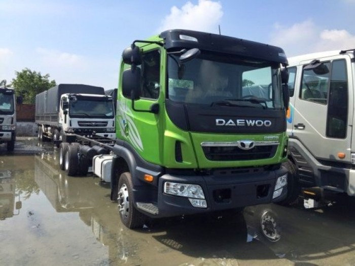 Xe tải thùng Daewoo Prima 3 chân dò rút máy cumins giá sốc