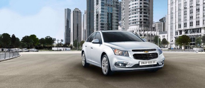 Chevrolet Cruze LT 1.6 chính hãng Số sàn giá rẻ: 589 triệu trang bị hệ thống giải trí MyLink