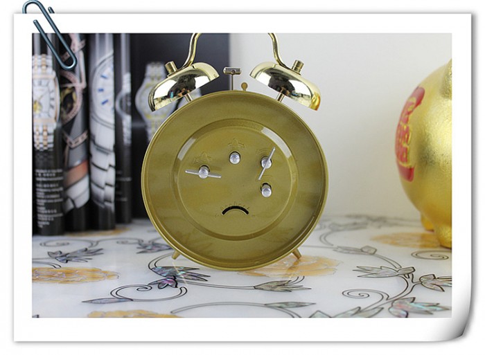 đồng hồ báo thức để bàn - 11