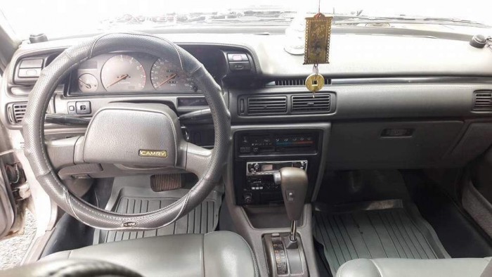Toyota camry le nhập Mỹ sx 1987