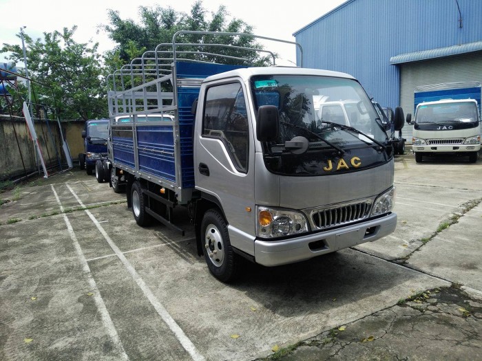 Bán xe tải Jac 2t49 siêu đẹp, trả góp 95% giá trị xe