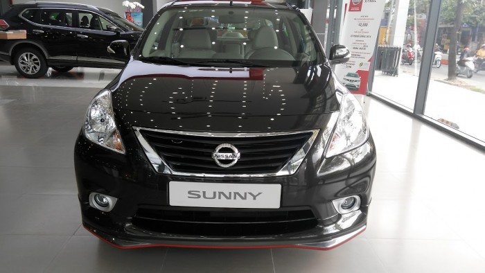 Nissan Sunny Premium S, xe giao ngay, hỗ trợ vay 80%