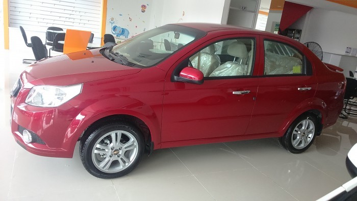 Chevrolet Aveo 2017, có hỗ trợ mua xe trả góp chạy Uber, Grab