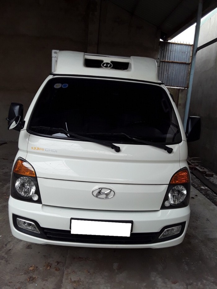 Cần bán xe tải Huyndai Porter 2013 đông lạnh 1 tấn