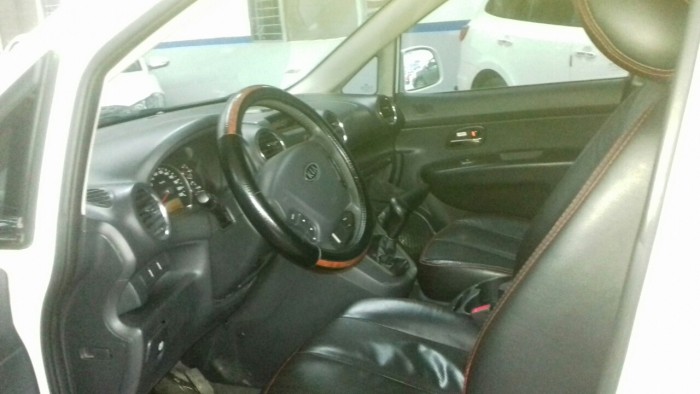 Bán Kia Carens 2.0MT SX 2012 màu trắng BSTP