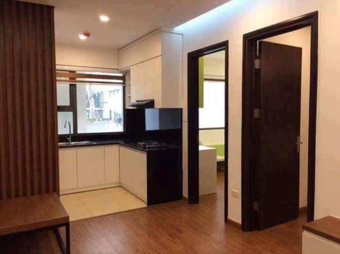 Bán nhà mặt Phố Hà Nội, 101 m2, 4 tầng, mặt tiền 6m,nở hậu, lô Góc. Kinh doanh tốt.