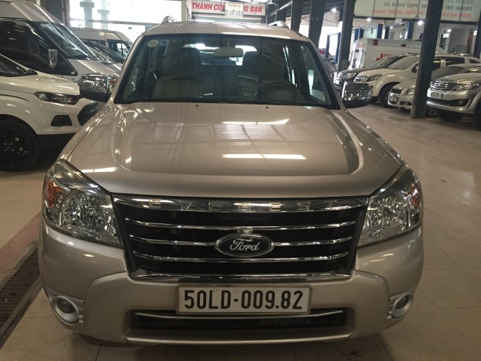 Bán Ford Everest 4x2 MT ghi vàng sx 2011 xe đẹp
