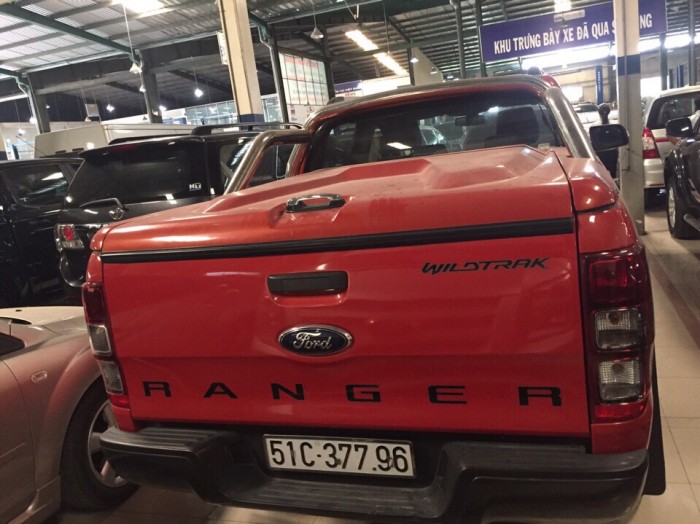 Bán Ford Ranger Wiltrack sx 2013 màu cam,thùng thấp