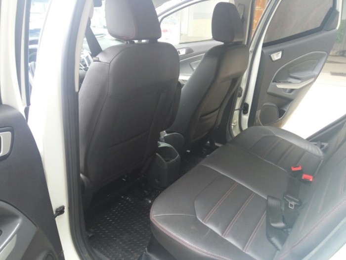 Ford Ecosport Titanium 1.5AT, 2014, màu trắng, chạy 14000km