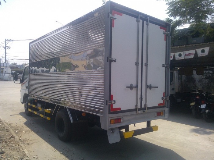 Xe tải Mitsubishi 4.5 Tấn Fuso FE 8.2 HD/ Khuyến mãi lớn khi mua xe tải Fuso 8.2HD trả góp