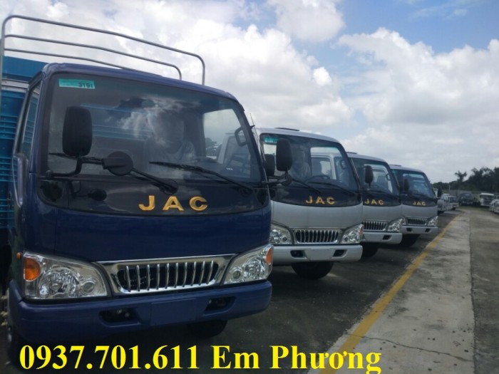 Xe tải jac 2.4 tấn thung 3m7 trả góp giá mềm