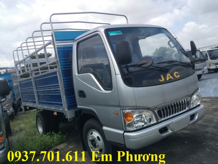 Xe tải jac 2.4 tấn thung 3m7 trả góp giá mềm