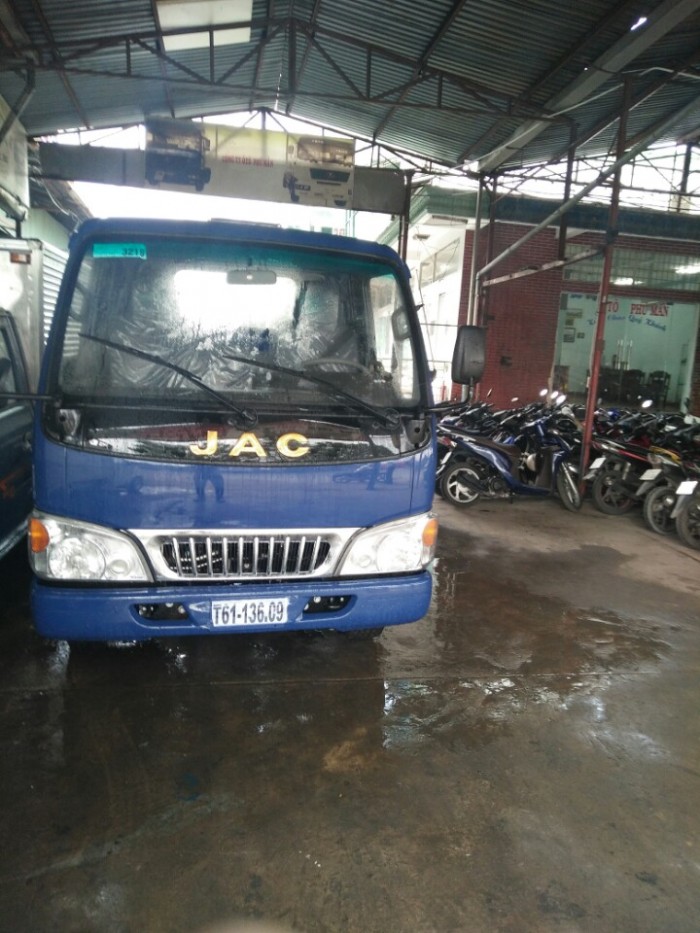 Xe tải Jac 2 tấn 4, hỗ trợ trả góp cả nước