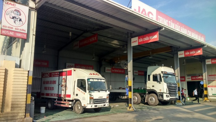 Xe tải JAC 2.4 tấn