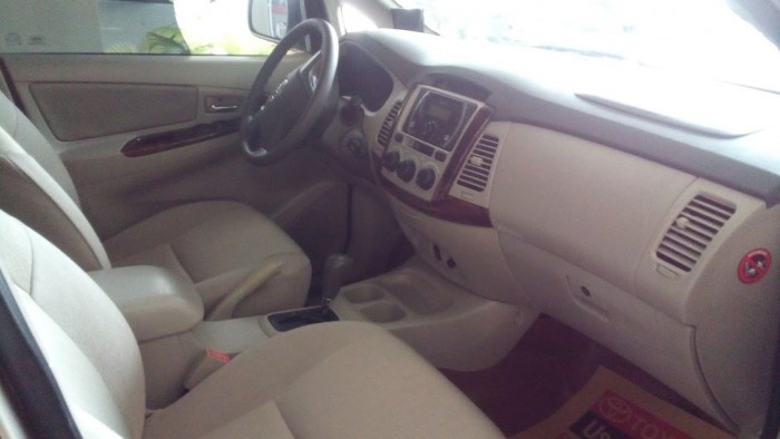 Bán Innova G số tự động 2013