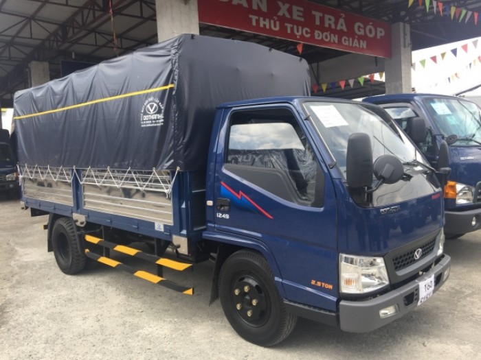 Xe tải hyundai iz49 2,4 tấn tại hưng yên