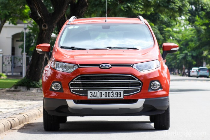 Ford Ecosport Titanium 2017 giá giảm hấp dẫn khuyến mãi lớn nhất hiện nay với những phần quà có giá trị