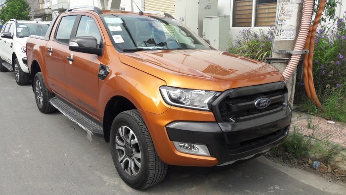 Ford Ranger Wiltrack 2017 khuyến mãi lớn nhiều phần quà tặng kèm, giá giảm hấp dẫn nhất hiện nay.