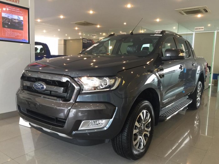 Ford Ranger Wiltrack 2017 khuyến mãi lớn nhiều phần quà tặng kèm, giá giảm hấp dẫn nhất hiện nay.