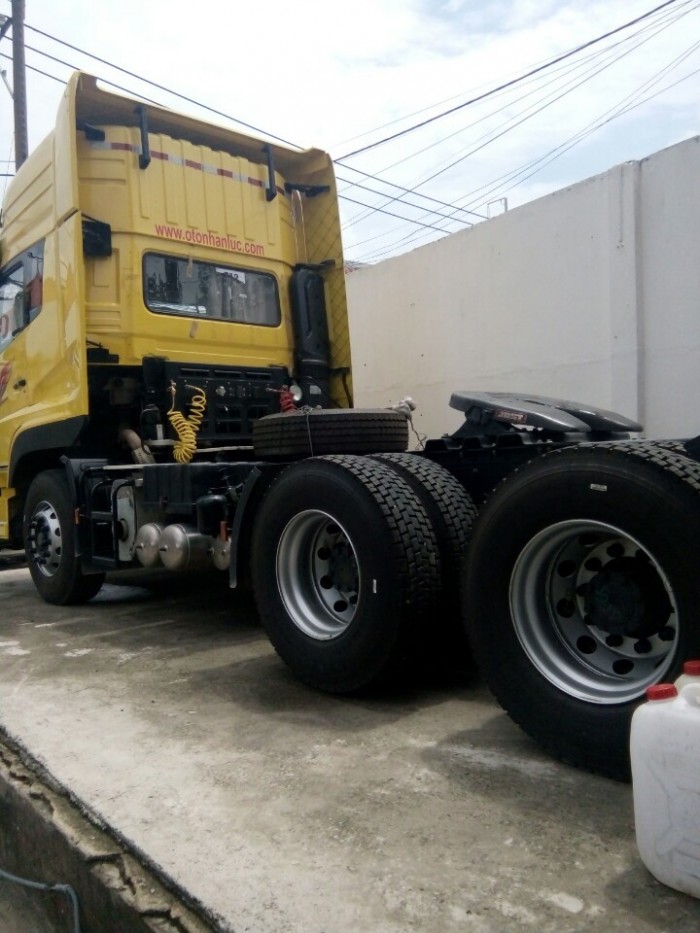 Xe Đầu Kéo Dongfeng Yc375 Hoàng Huy Nhập Khẩu