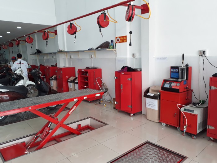 Máy vệ sinh buồng đốt xe máy EWA 386FV - Giải pháp tăng hiệu quả làm sạch buồng đốt xe máy