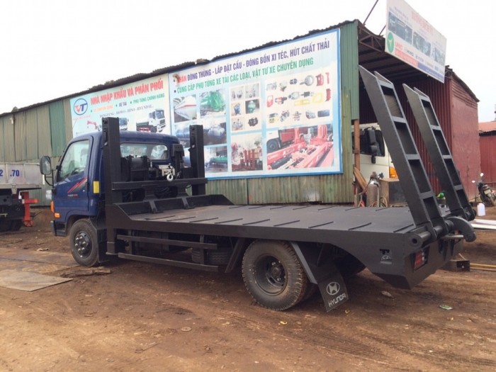 Xe nâng đầu chở máy gặt máy xúc Huyndai 2 chân