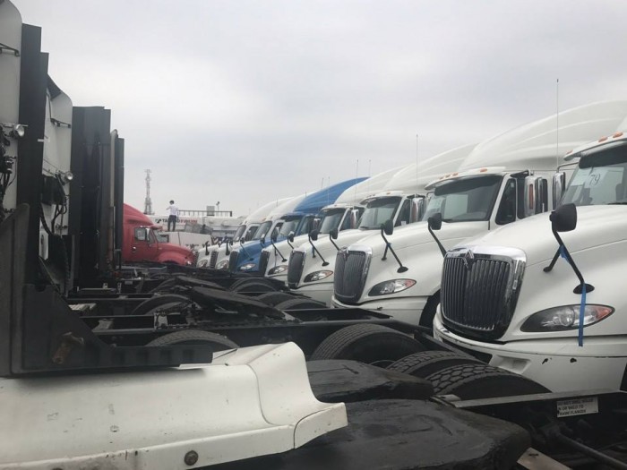 Bán Xe Đầu Kéo Mỹ Nhập Khẩu  Hỗ Trợ Trả Góp 90%‎