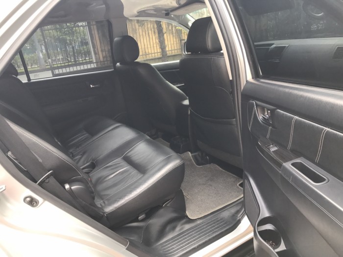 Bán xe Fortuner 2014 số tự động đẹp long lanh