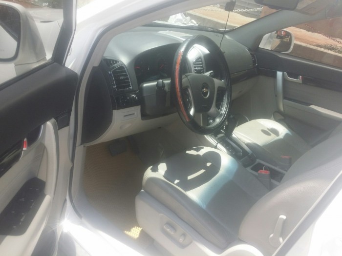Bán chevrolet Captiva LTZ 2.4AT màu trắng 2015 xe đẹp đúng chất