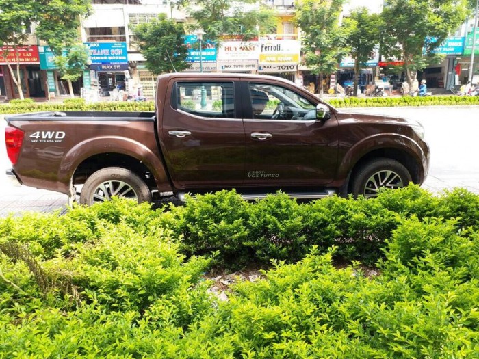 Nissan Navara SL2.5MT