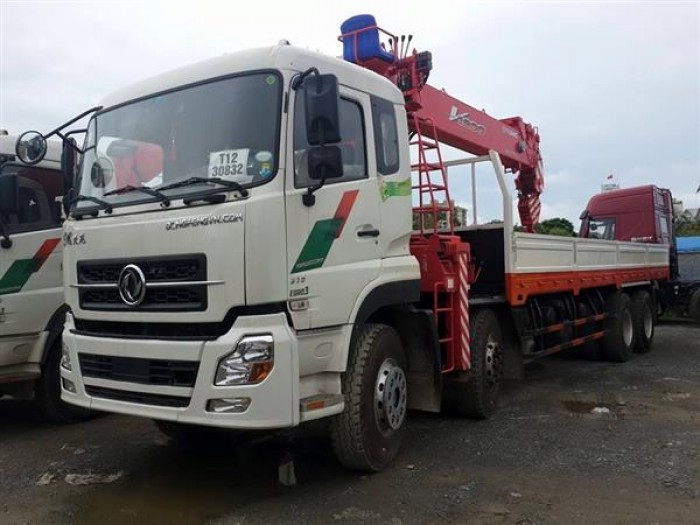 Bán xe tải Dongfeng gắn cẩu Uinic 17t9, trả góp toàn quốc