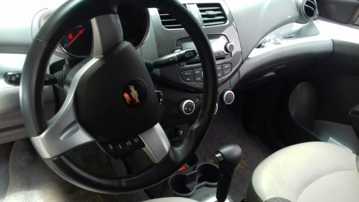 Bán Chevrolet spark ltz  2015 1.0AT màu xanh dương xe đẹp