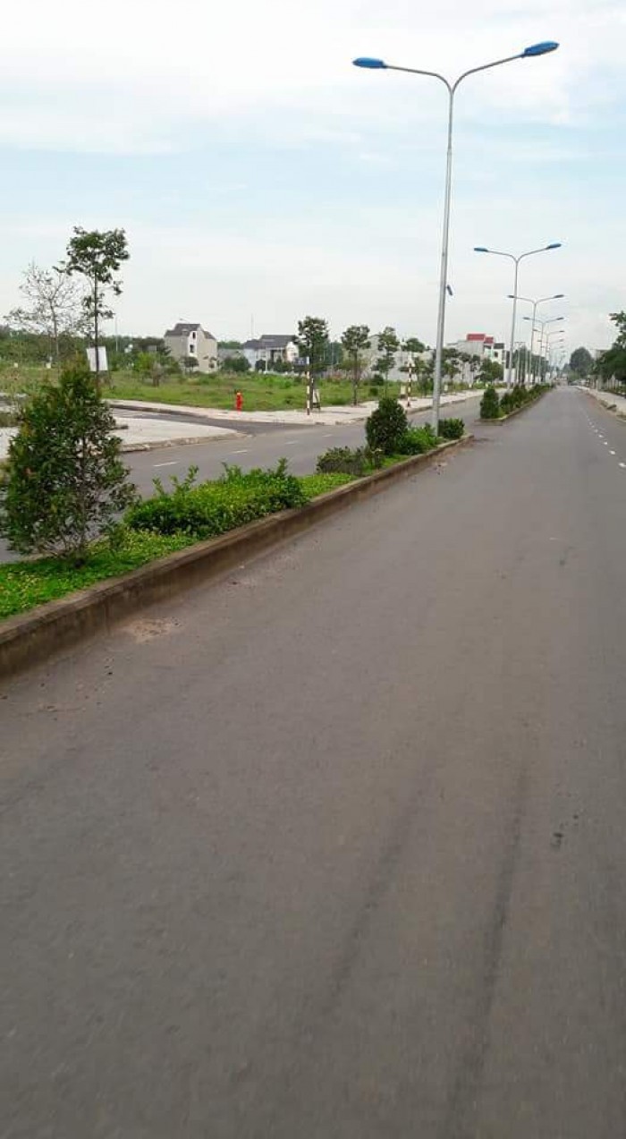 Đất nền cạnh Bệnh Viện Chợ Rẫy 2 sổ hồng riêng chính chủ thổ cư 100% cần bán gấp