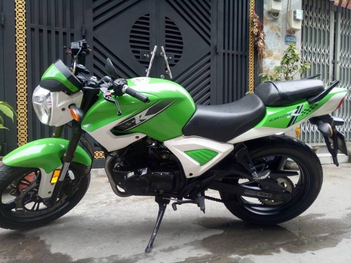 Moto rebel CBR 125c màu xanh trắng 2k12 mới 95%