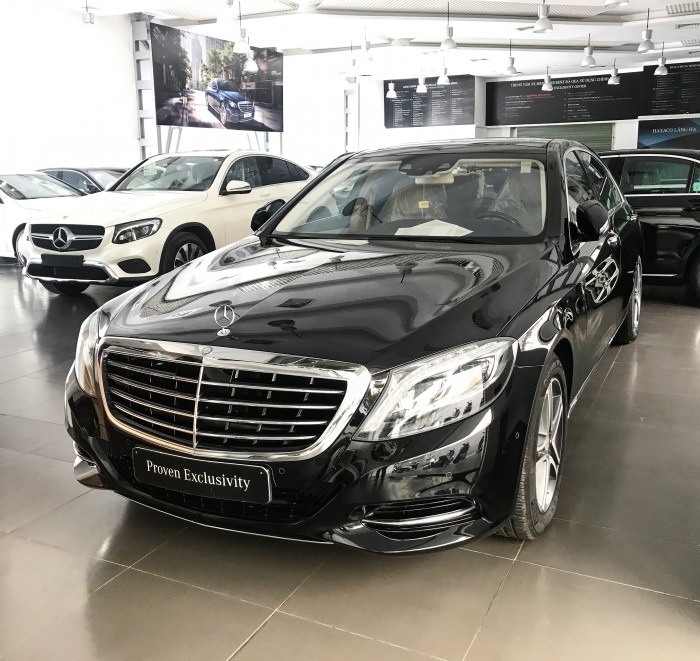 Bán Mercedes S400 2017 Đen/Kem chạy 2.600km giá cực tốt