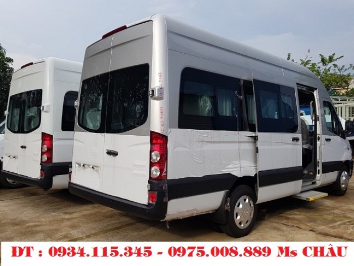 Sản phẩm mới xe du lịch nhập khẩu 16 chổ ngồi ( jac M628 nhập khẩu ) giá tốt.
