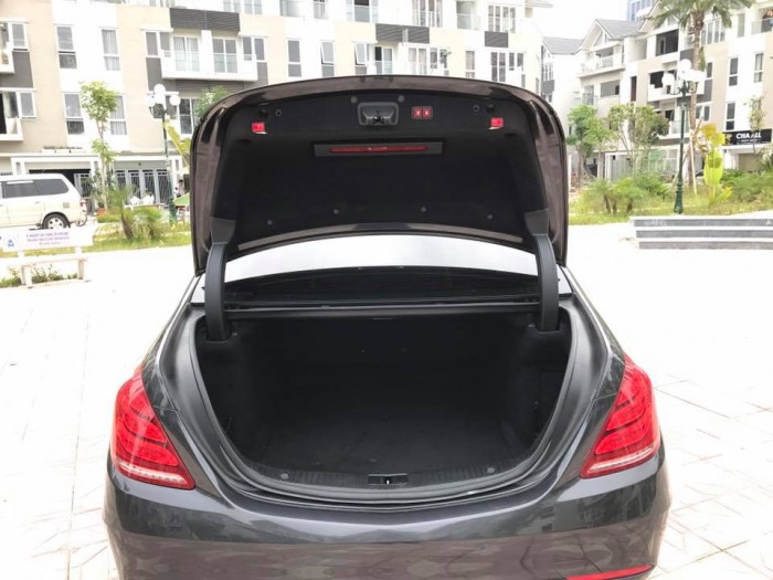 Mercedes S400 nhập khẩu nguyên chiếc tại Đức sản xuất và đăng ký 2014 chính chủ cá nhân biển Hà Nội